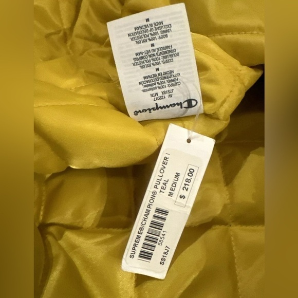 New NWT SUPREME x CHAMPION PULLOVER PARKA JACKET Hornets TEAL Size: MEDIUM NWT - Picture 4 of 7